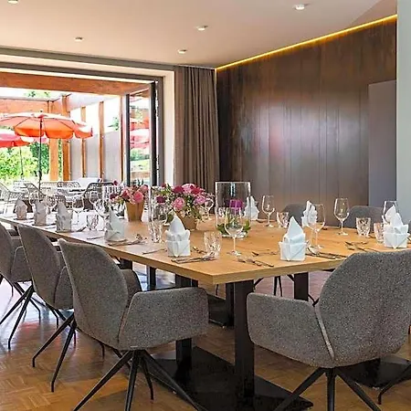 Hotel Gottinger 3*