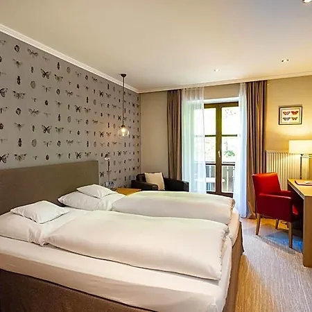 Hotel Gottinger 3*